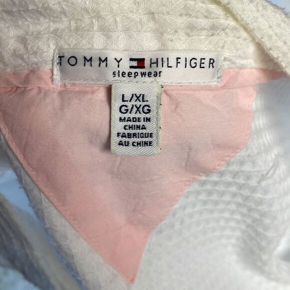 Tommy Hilfiger Sleepwear Ladies Bath Robe, White and Pink, Size L/XL - Picture 8 of 9